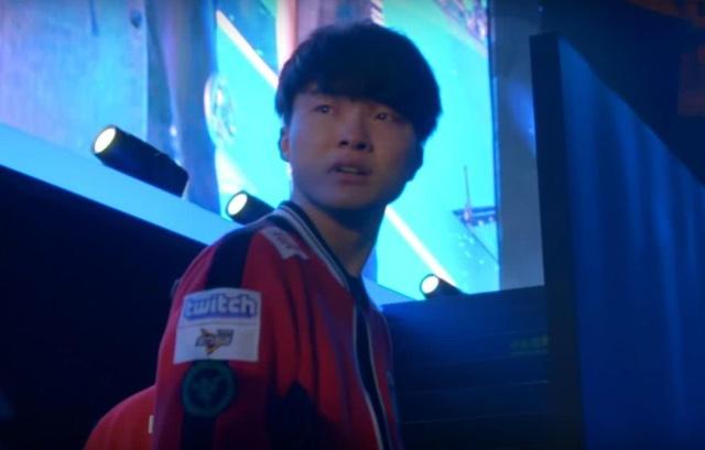 LPL四强焦点战来袭，卡萨苦练挖掘机，小天训练方式独树一帜