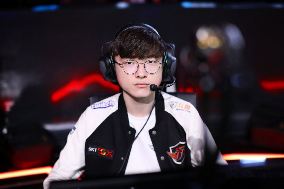 LPL英文流解说赛前预测：决赛LPL vs LCK