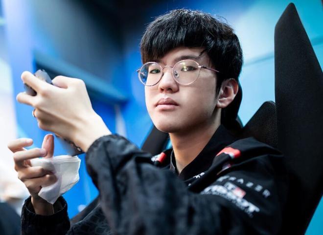 恭喜MTG晋级2025王者荣耀世冠四分之一决赛！