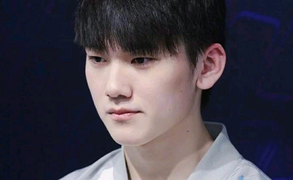 FUT Esports 在 VCT 2025： EMEA Stage 1 中处理了 Gentle Mates ，而 Team Heretics 对 GIANTX 毫无困难