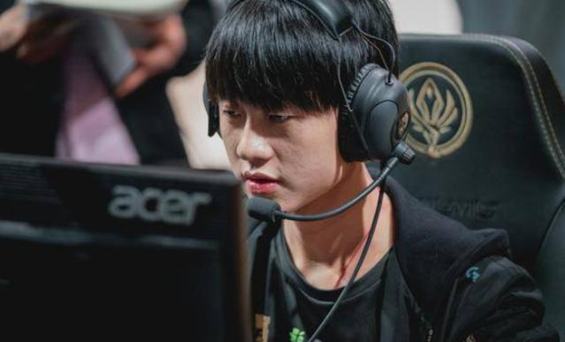 Doinb谈FPX落败原因：很遗憾阵容没能打出训练赛效果